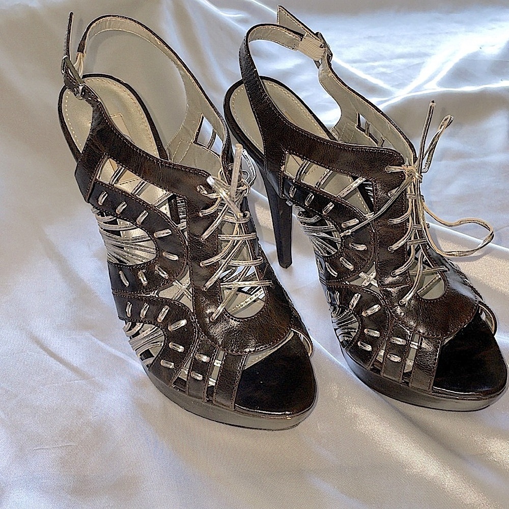 Hot In Hollywood Sexy Silver & Brown Lace Up Slingback Stiletto Heels Size 9